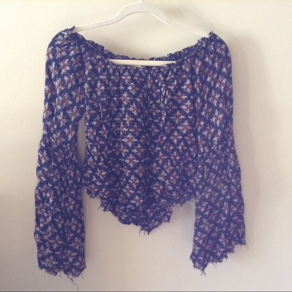 Stella Laguna Beach Off Shoulder Crop Top